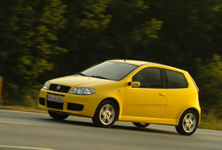  Fiat Punto Sporting (188) 2003 года  (фото 10 из 16)